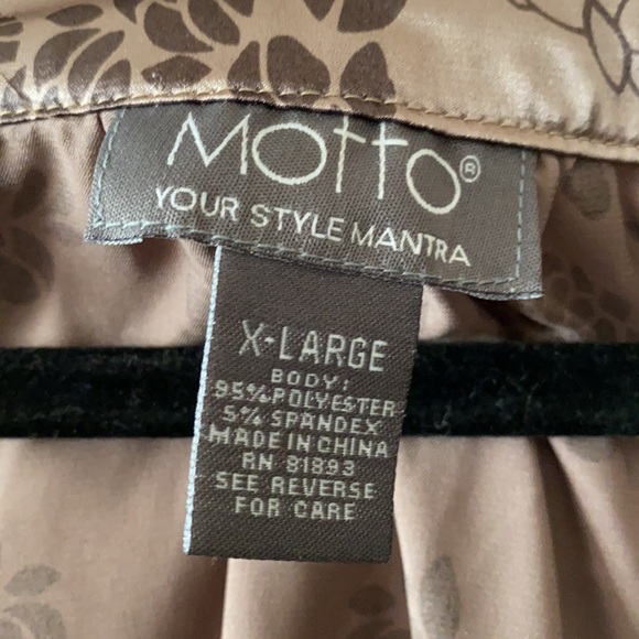 Motto your style mantra blouse - Picture 4 of 4